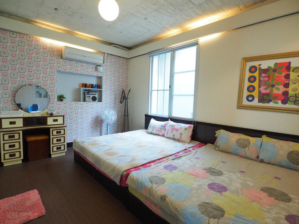 Ferienwohnung Turret Houses Tainan Exterior foto